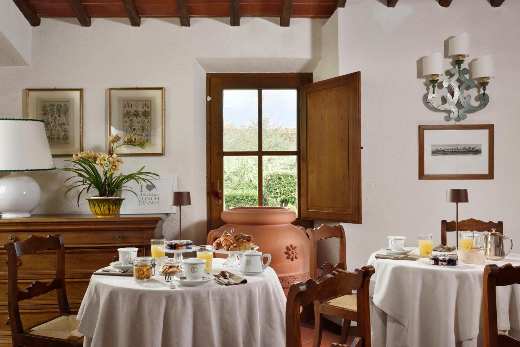 Hotel Monteriggioni Exterior photo