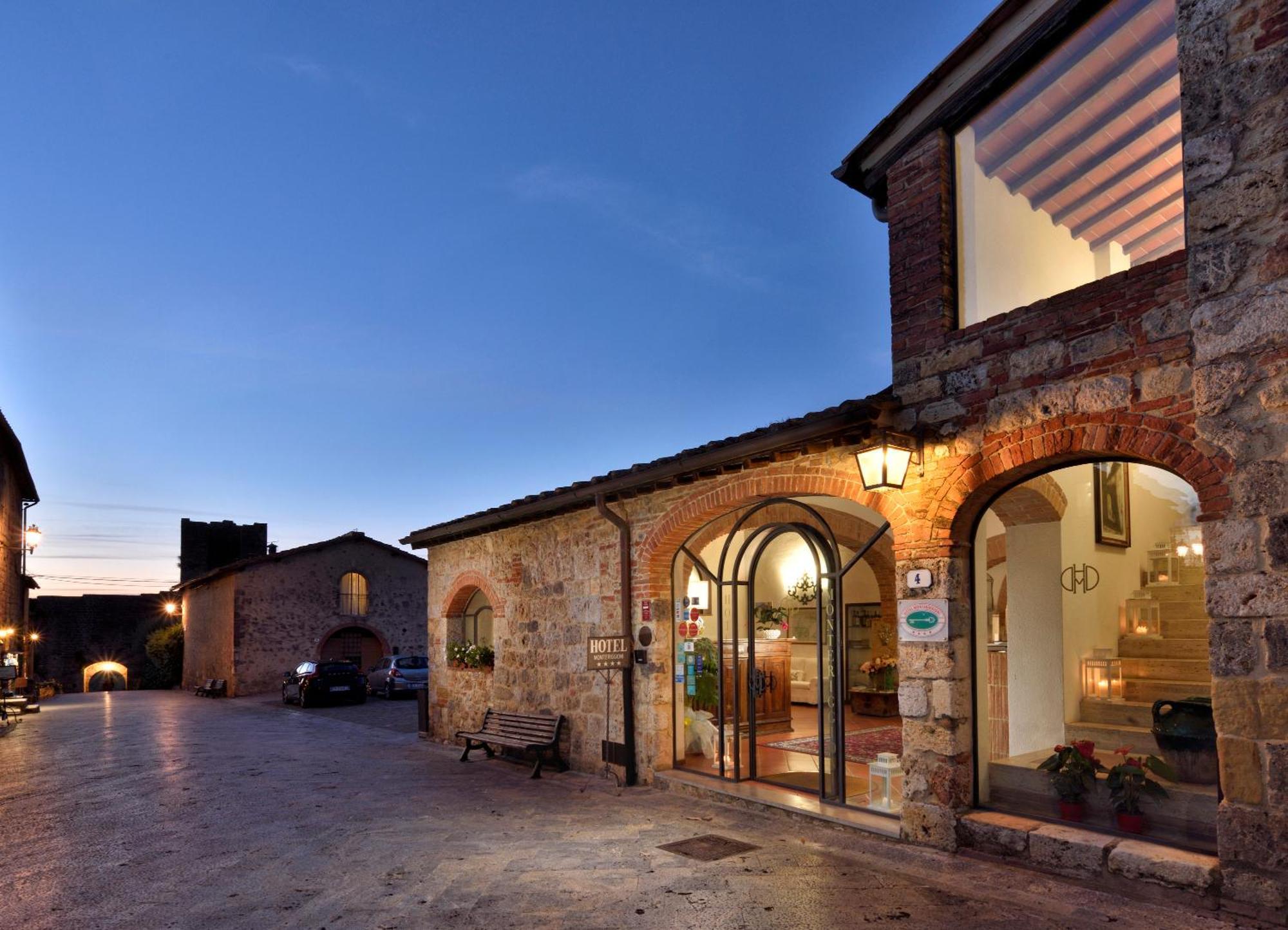 Hotel Monteriggioni Exterior photo