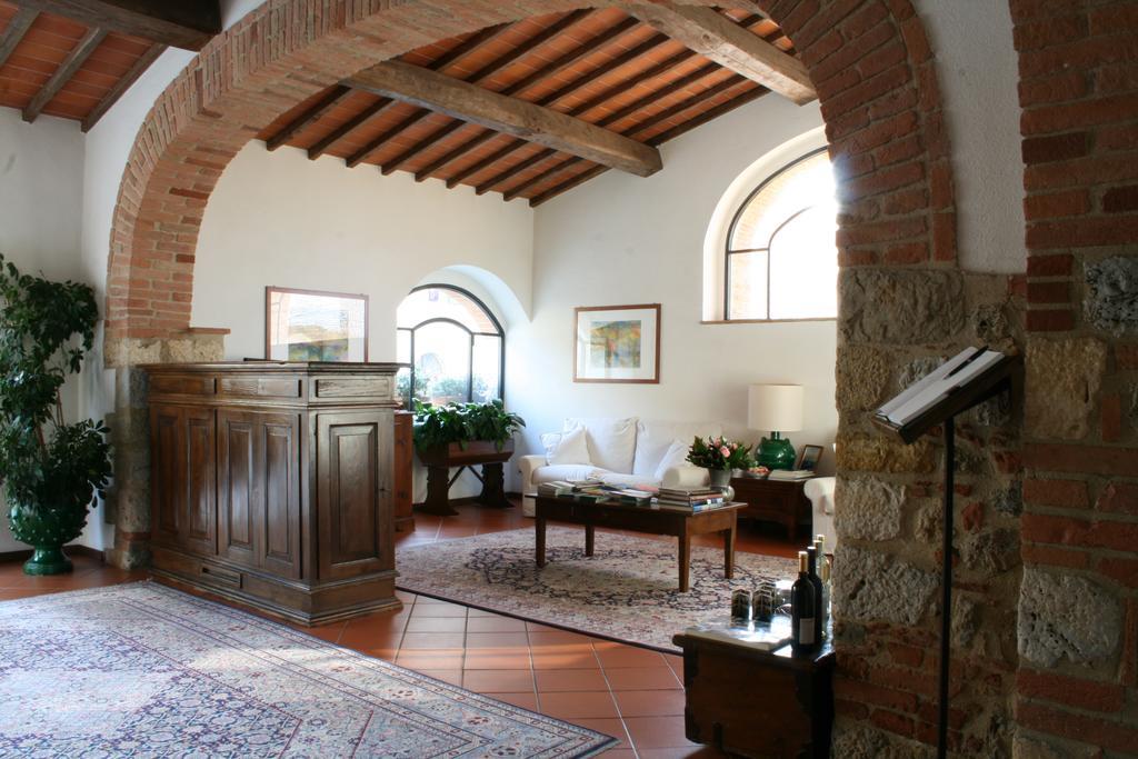 Hotel Monteriggioni Exterior photo