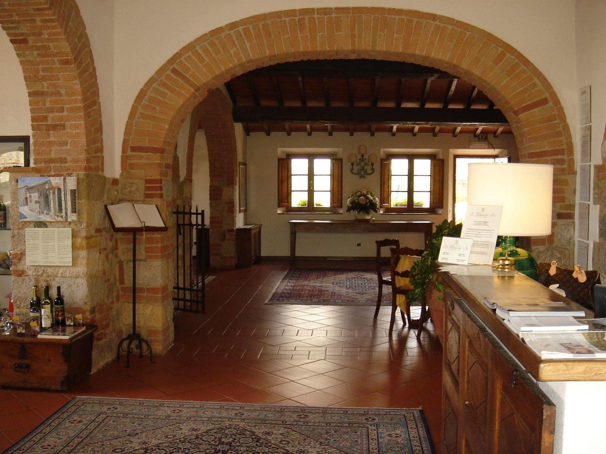 Hotel Monteriggioni Exterior photo